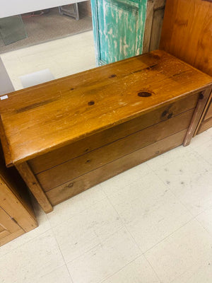 Pine Storage Chest 16.5x37x18