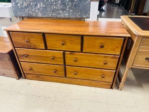 Maple 7 Drawer Dresser 49x17x29