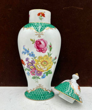 Elios Peint Main Porcelain Floral Rose Motif Lidded Jar (2Pcs)