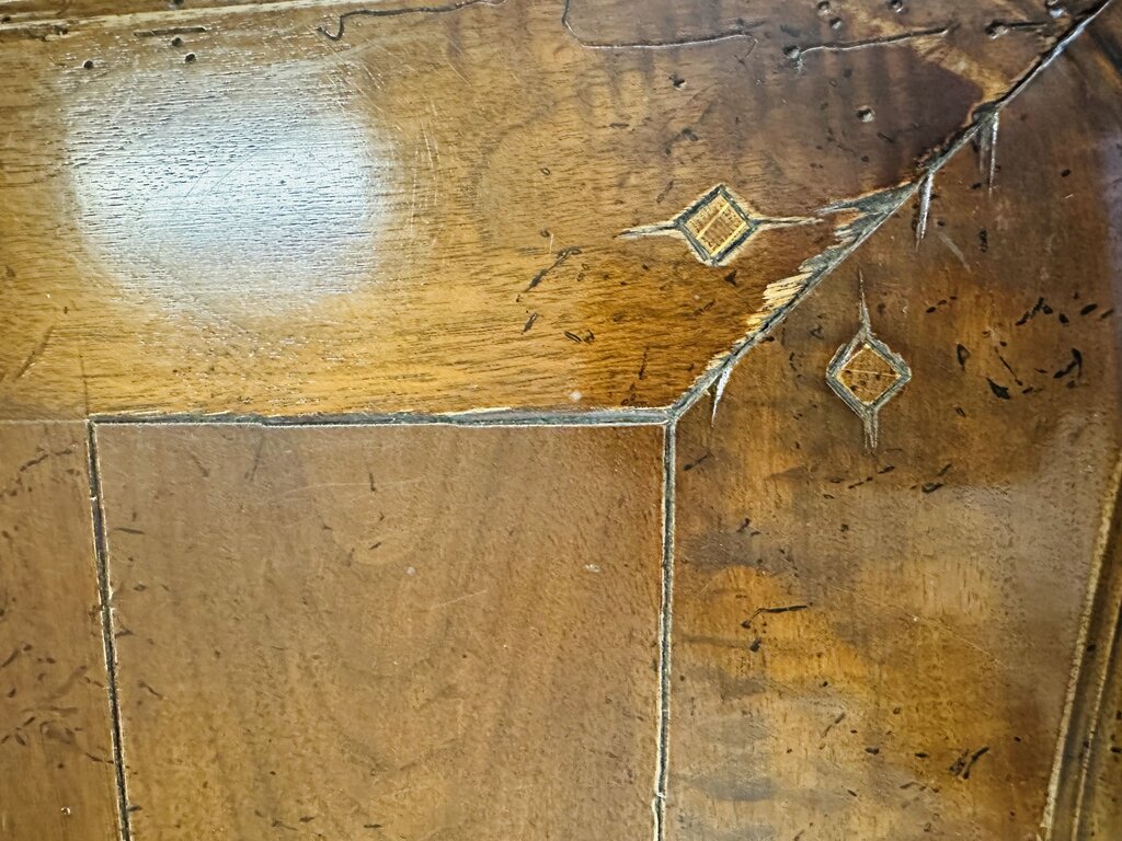 Baroque Diamond Check Inlay 4 Drawer Dresser 51x23x33