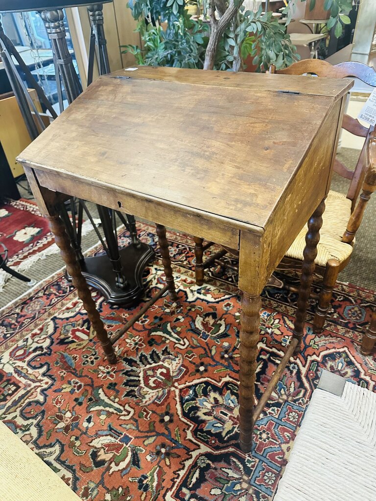 Antique Slant Top Writing Desk w/ Turned Legs 26x19x38