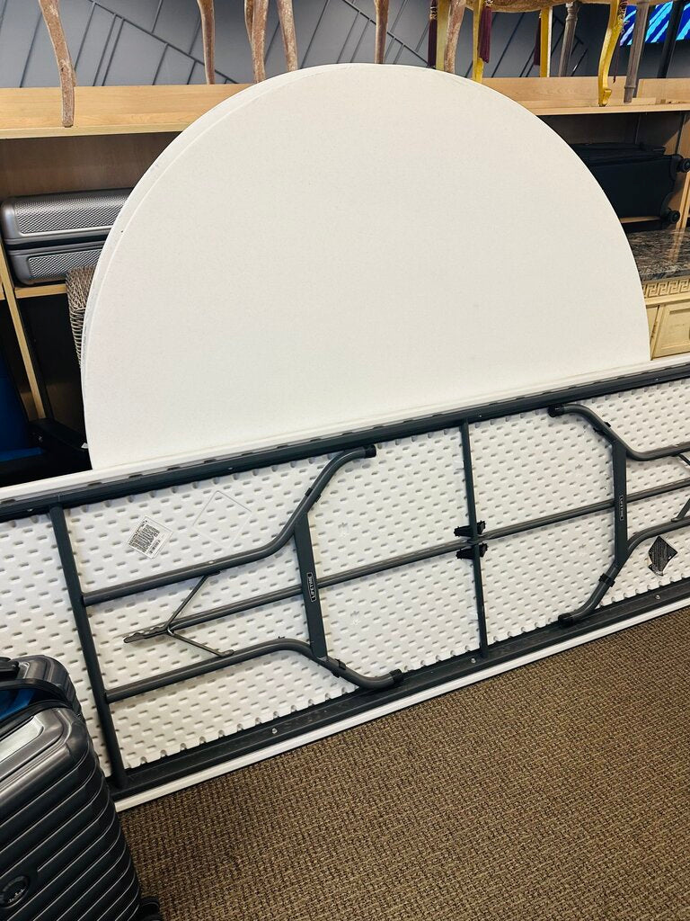 Event 50" Round Folding Table
