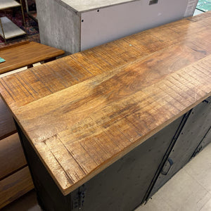 Industrial Style Metal Sideboard 83x17x40