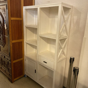 White Bookshelf 40x14x71