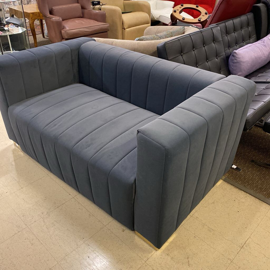 Modern Channel Chesterfield Style Loveseat 62.5x27.5x33.5
