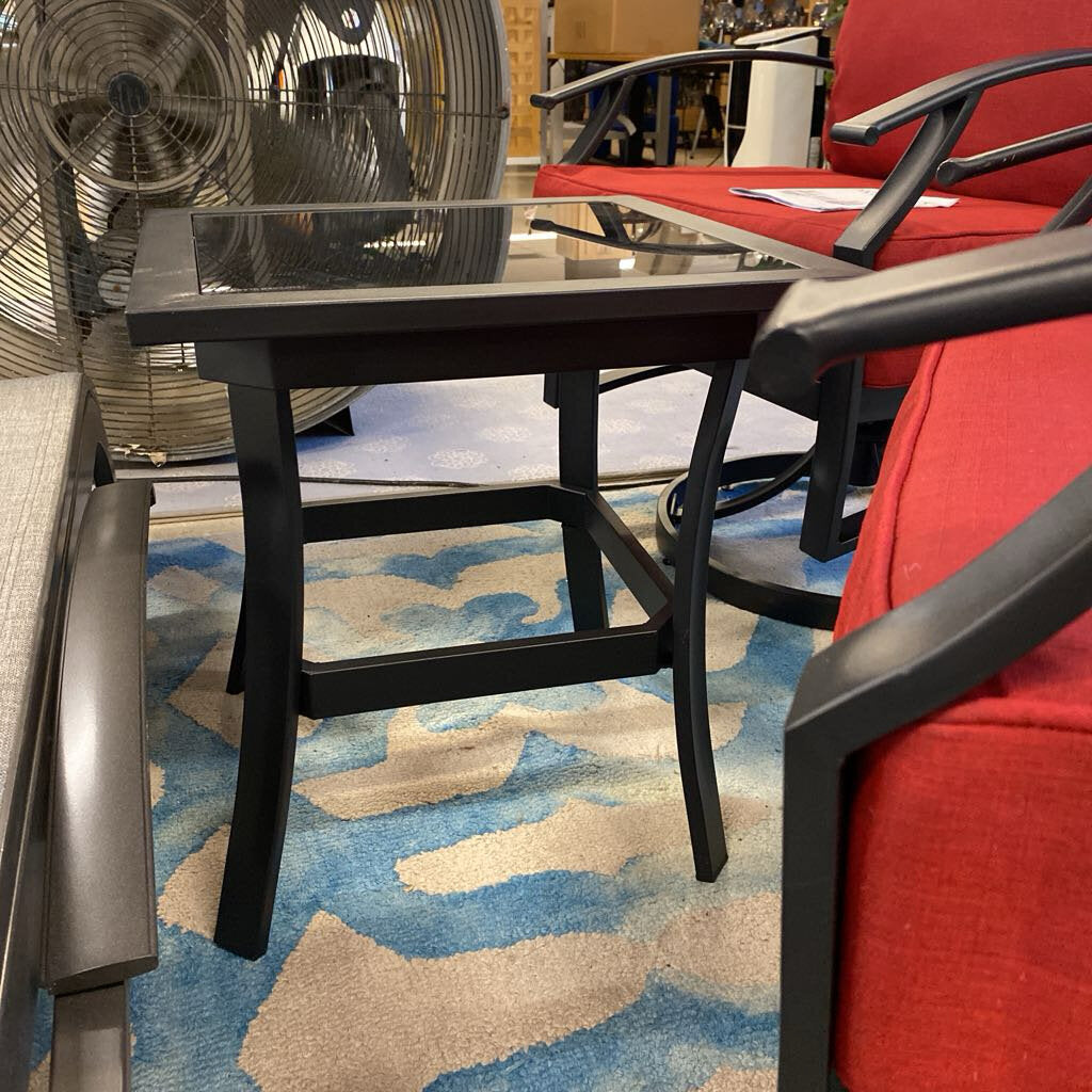 3 Piece Patio Set (2 Swivel rocking chairs+ table )