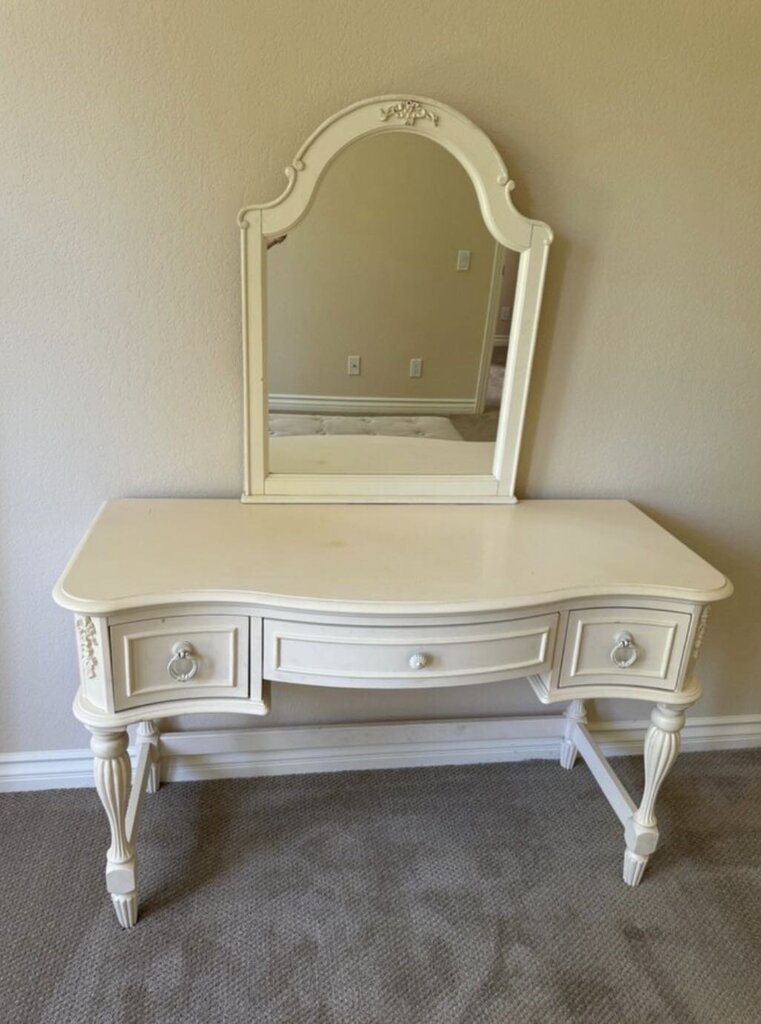 Disney Princess Collection Vanity Desk & Mirror