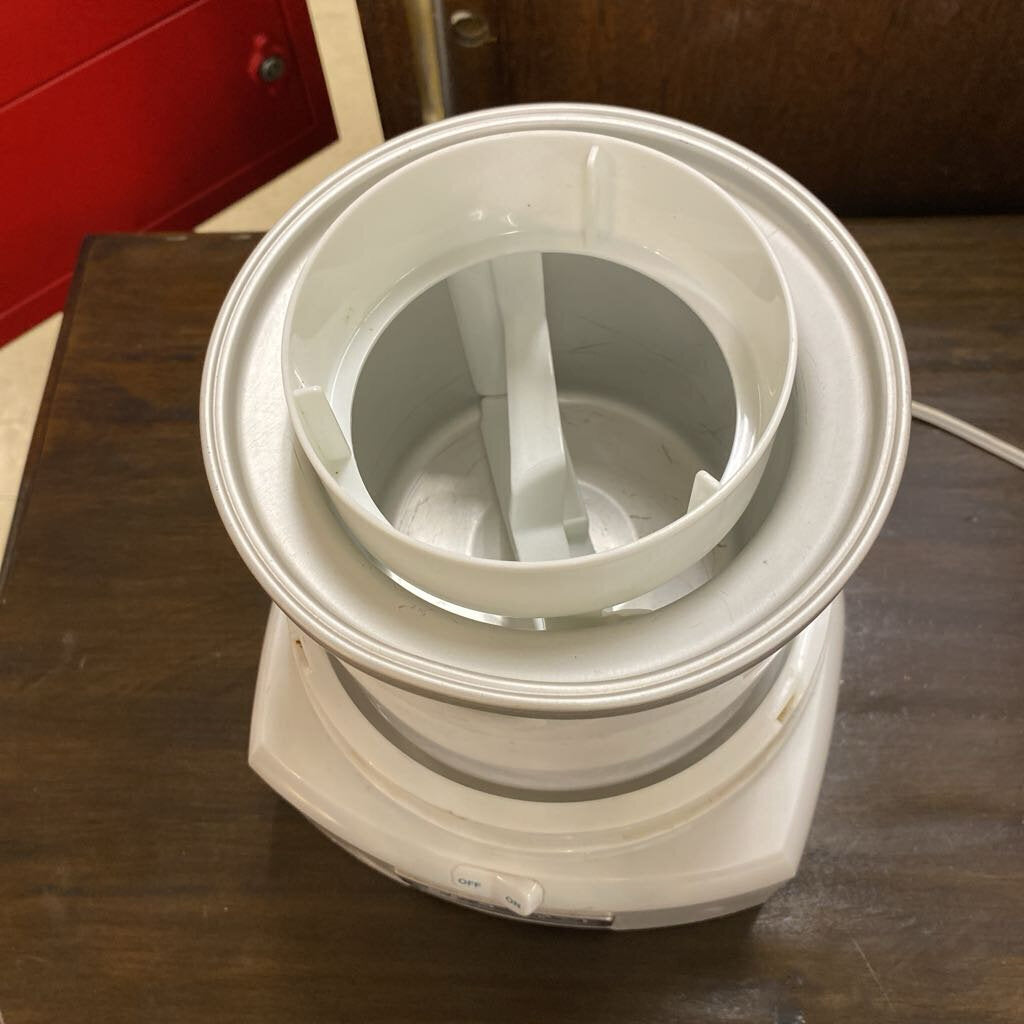 Cuisinart Frozen Yogurt, Ice Cream & Sorbet Maker