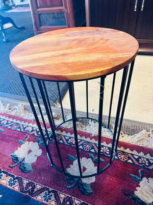 Rustic 15" Round Side Table 21" H