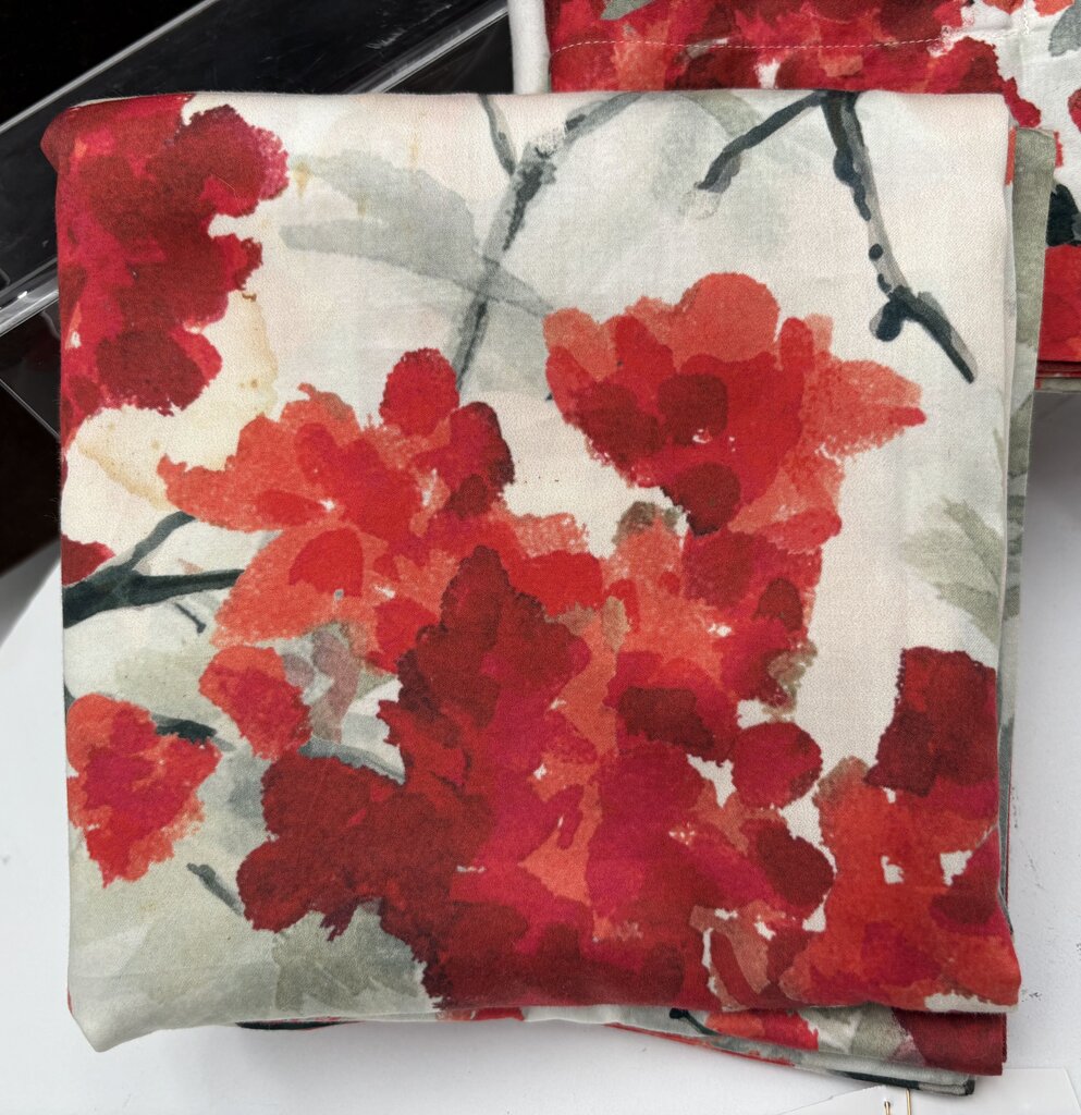 Frette Italy Japanese Style Red Floral Pillow Shams (PAIR)