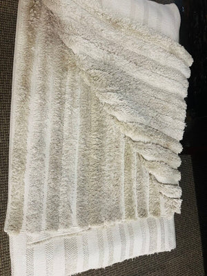 Perennials Shaggy White Sand Rug 10' x20'