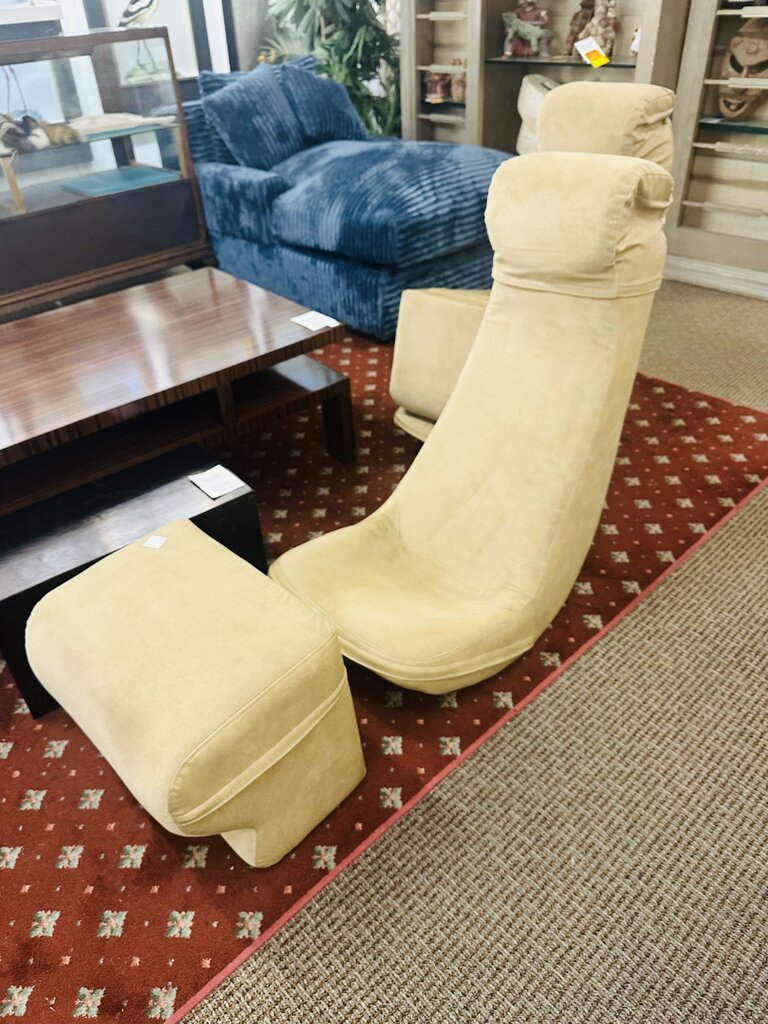 SPA Vibrating Lounge Chair With Ottoman