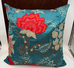 Loloi Aqua Marine Embroidered Poppy Motif Pillow