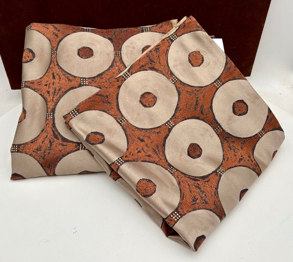 Ann Gish Polyester Contemporary Bronze & Taupe Pillow Cover Set (2Pcs)