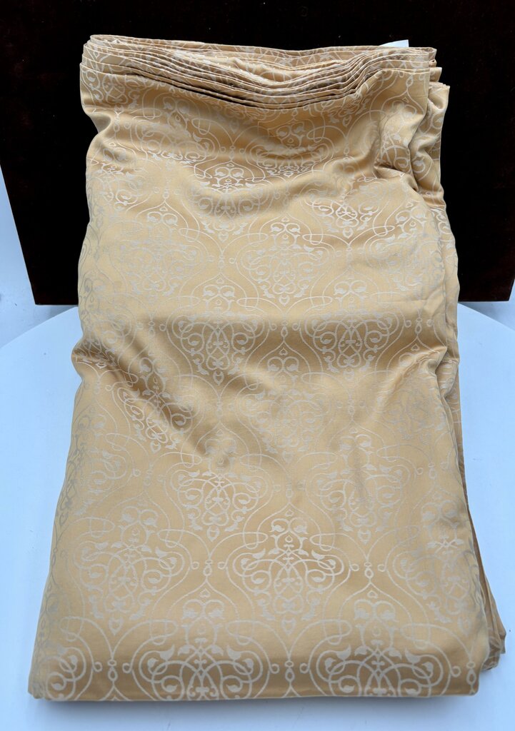 S.D.H. Italy Golden Linen Jacquard Damask Style Print Weave Duvet Cover