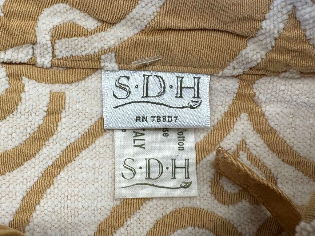 S.D.H. Italy Gold & Ivory Textured Damask Medallion Weave Pattern on Satin Pillow Shams (PAIR)
