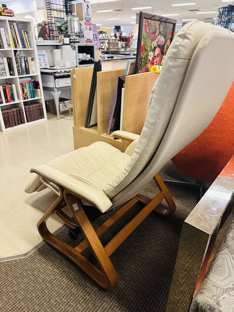 Leather "Zero Gravity" Recliner