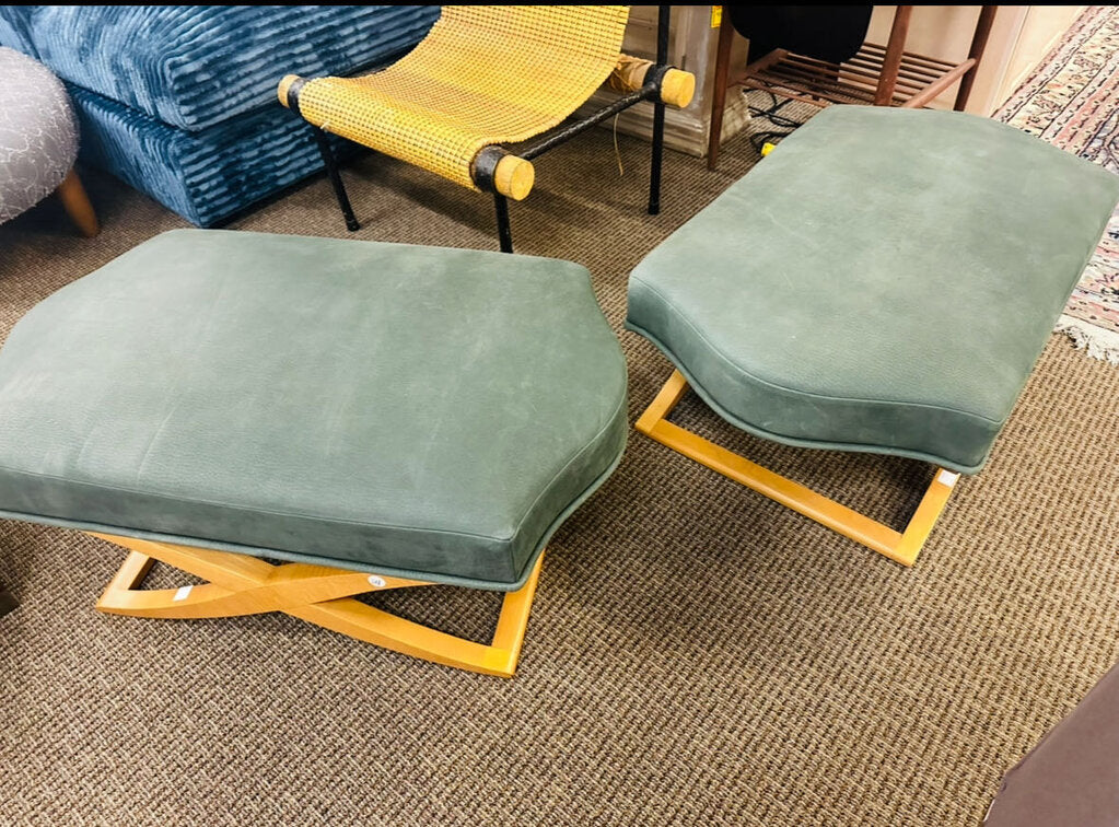 Donghia Hunter Design Ottoman Orig. $2400 (23x39x16)