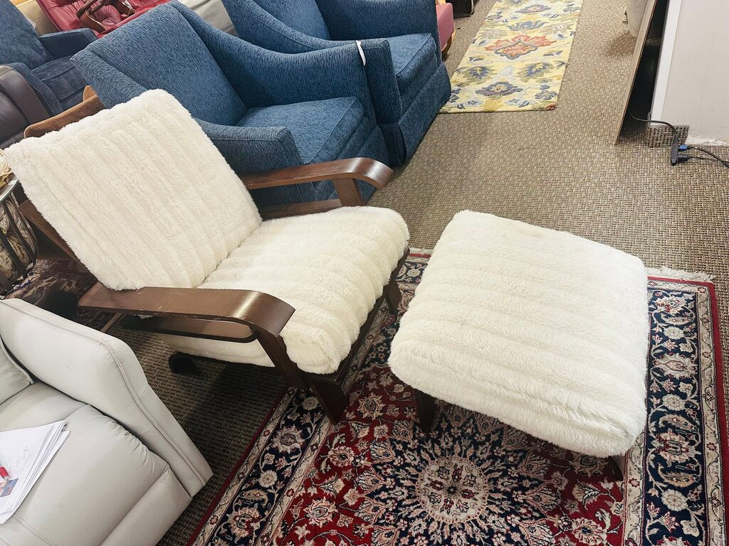 Mid Century Chair With Ottoman