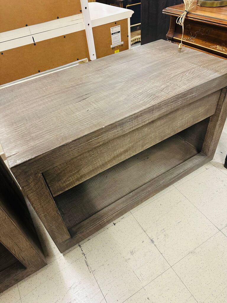 Restoration Hardware Reclaimed Oak Nightstands (pair) 21x40x24 MSRP $2200