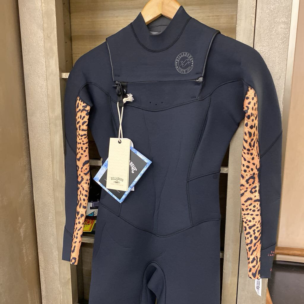 NEW Billabong Salty Dayz Surf Capsule Wetsuit Size 6