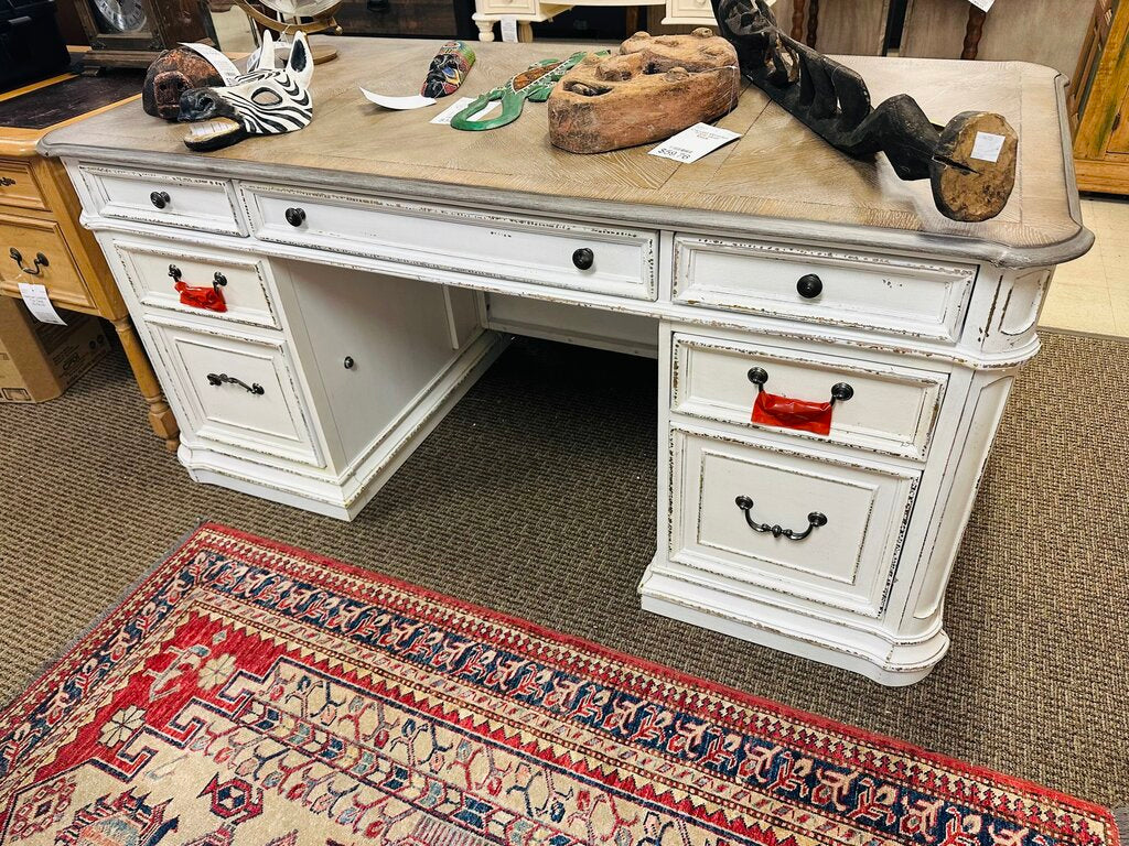 Liberty Magnolia Manor Antique White Jr. Executive Desk NEW 66x32x31