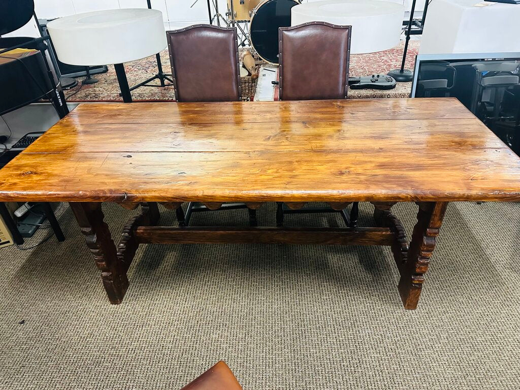 Spanish Baroque Table + 4 Chairs (83x35x31)