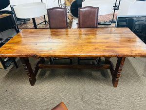 Spanish Baroque Table + 4 Chairs (83x35x31)