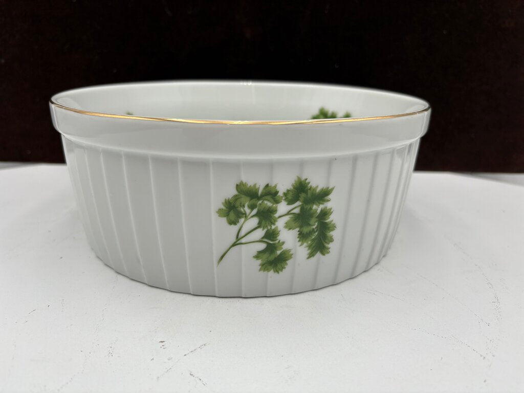 Andrea by Sadek Gold Trim Parsley Motif Souffle' Dish