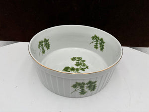 Andrea by Sadek Gold Trim Parsley Motif Souffle' Dish