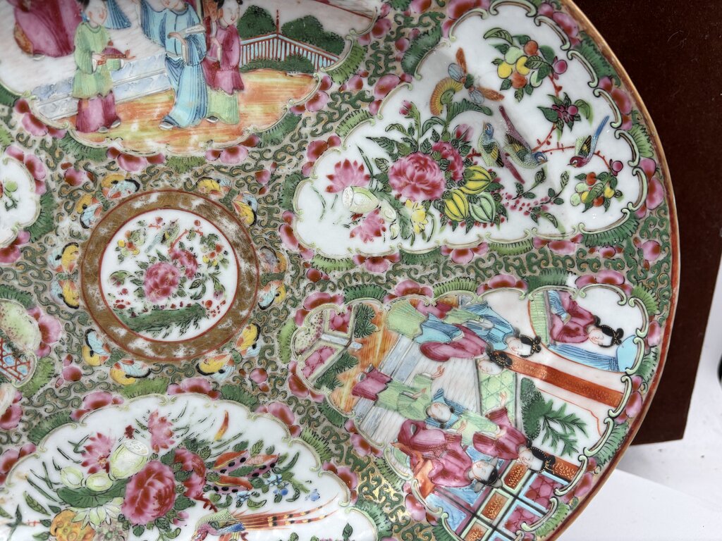 Mid 19th C. Chinese Export Rose Medallion Hand Painted Figural Porcelain Oval Platter