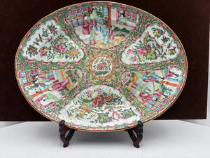 Mid 19th C. Chinese Export Rose Medallion Hand Painted Figural Porcelain Oval Platter