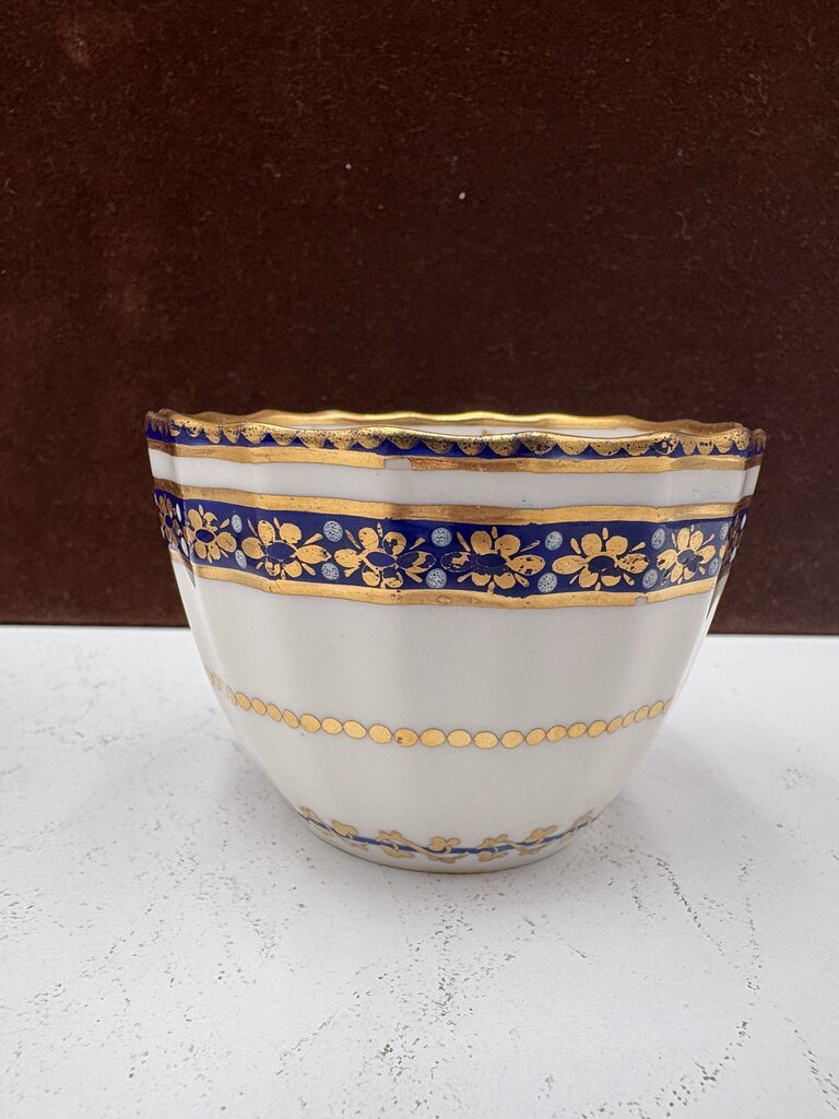 Late 18th C. Royal Crown Derby Duesbury Puce Tea Cup & Creamer (2Pcs)