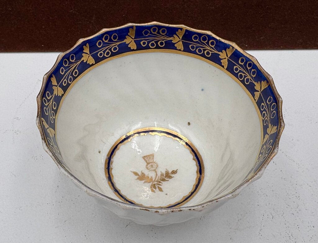 Late 18th C. Flight Worcester Blue Gilt Thistle Twist Ribbed Tea bowl