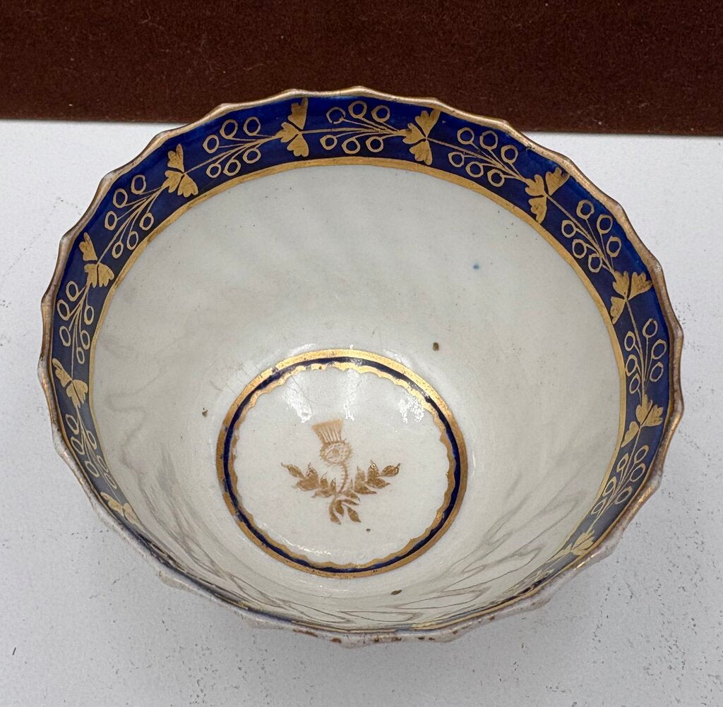 Late 18th C. Flight Worcester Blue Gilt Thistle Twist Ribbed Tea bowl
