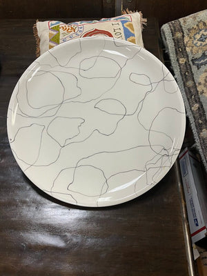 Carrara Modern White by Iroquois Round Platter 13.5