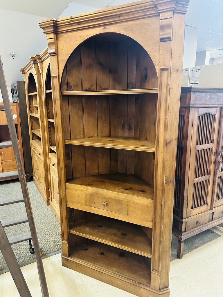 Pine Arched Corner Open Bookcase 39x15x90