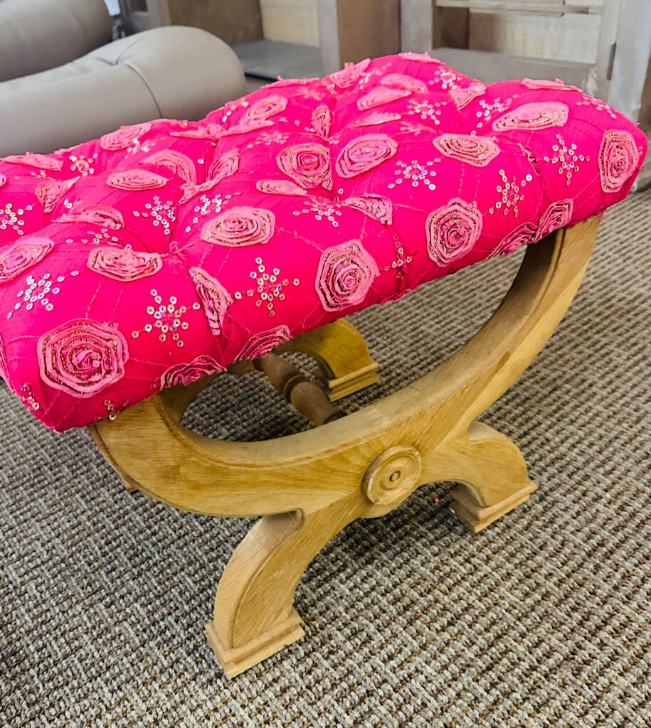 Pink Roses Curule Stool Bench