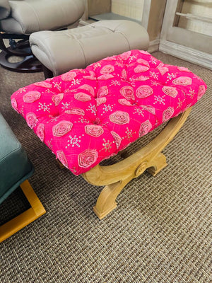 Pink Roses Curule Stool Bench