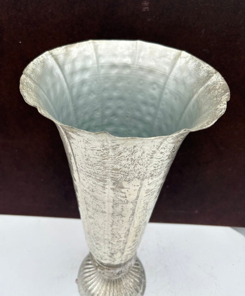Silver Distress Tin Lita Vase 14"