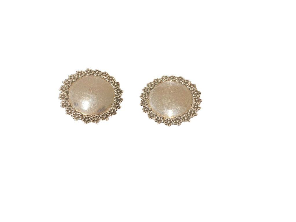 Round Silver Flower Border Earrings