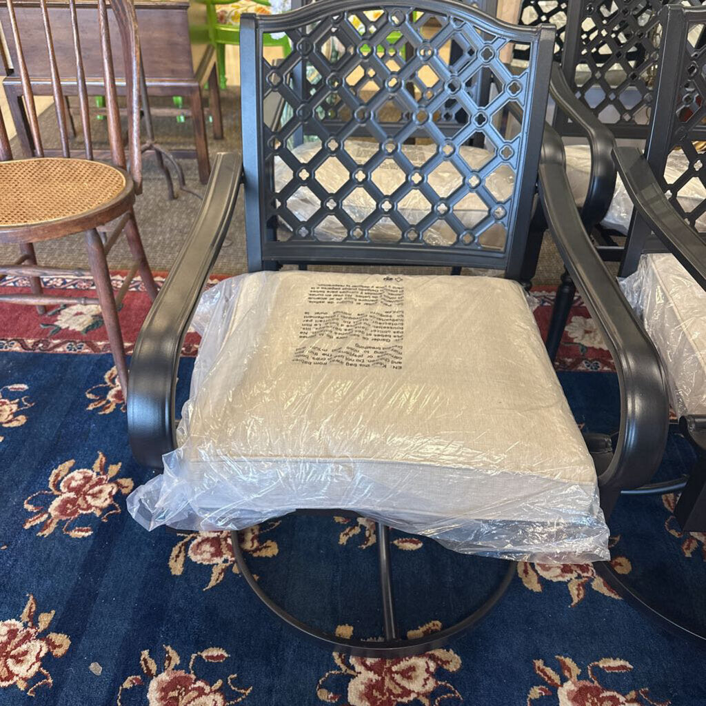 Hampton Bay Dining Chairs + Cushions (set of 6) 4 reg. 2 swivel