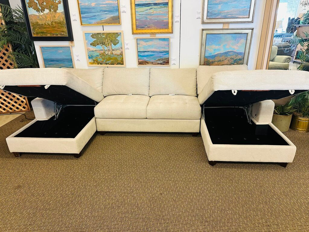 Davenport 3 Piece Fabric Sectional Sofa With Storage Chaise Orig $1399