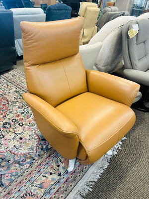 New Spec Power Reclining Chair Orig $970
