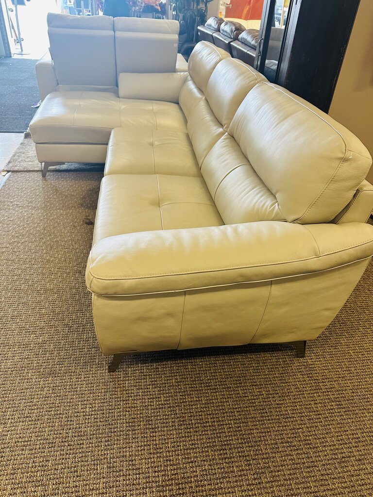 Brevin Leather Reclining Sectional Orig $2199 (104 X 61 X 39)