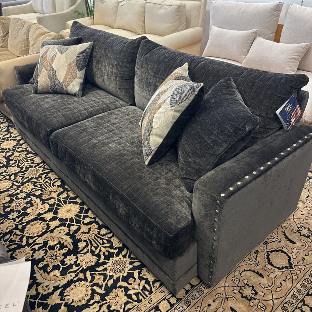 Serta Upholstered Nailhead Sofa 91" W.