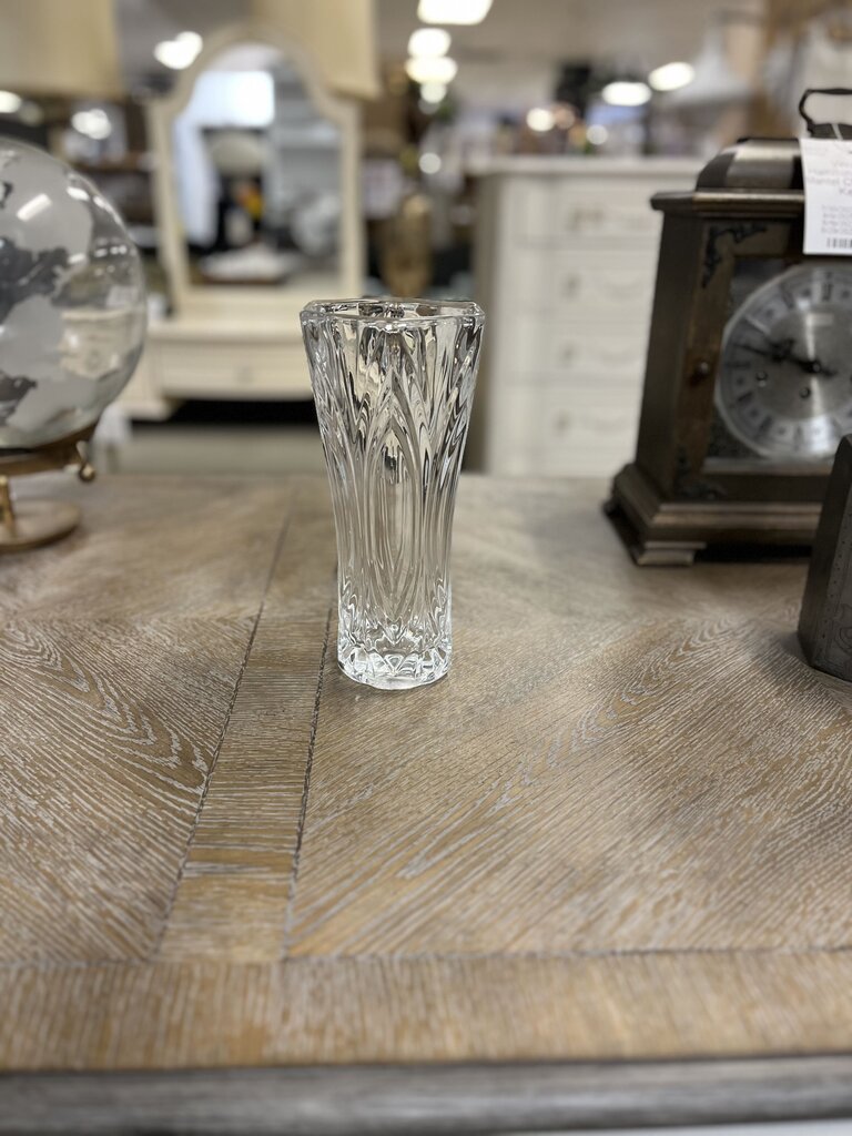 Tall Glass Vase 9 Inch