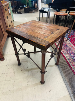 Rustic Barn-Wood Side Table 20x24x26