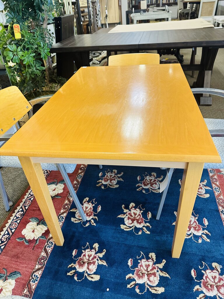 Maple Dining Table 31x47x29