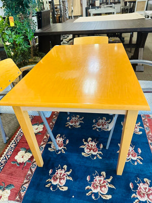 Maple Dining Table 31x47x29